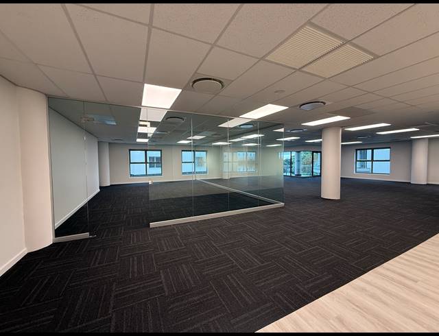 315M² OFFICE TO LET IN ROSEBANK